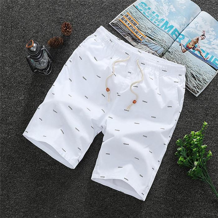 2020 Men's Casual Shorts in knee-length design, made from breathable cotton with a drawstring closure, perfect for summer activities.