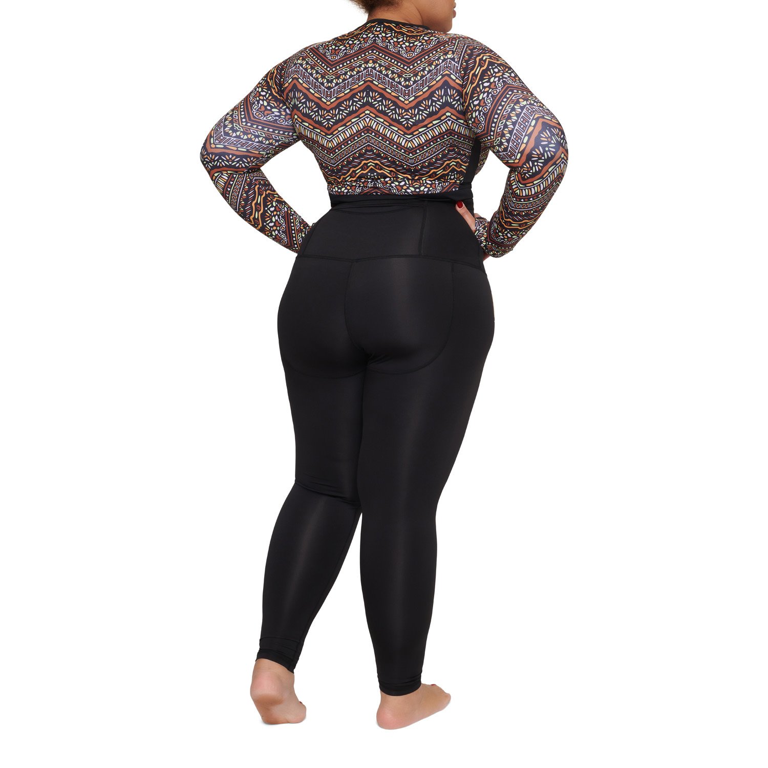 Afriq Crop Top featuring an elegant African pattern, long sleeves, and a comfortable fit.