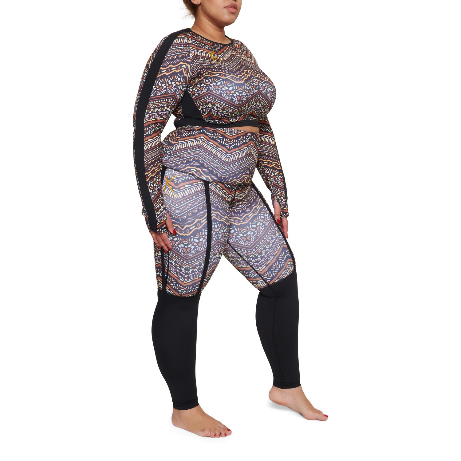 Afriq leggings featuring a two-tone design with black and vibrant patterns, perfect for workouts and casual wear.