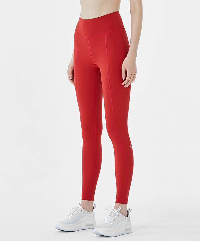 A pair of Air Light Leggings 24.5 in a stylish design, showcasing their lightweight and breathable fabric, perfect for summer activities.