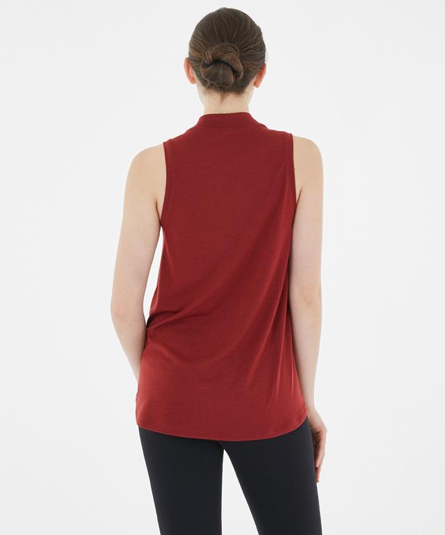 Allegro Tank featuring a stylish half-neck design and unbalanced length for body line concealment.