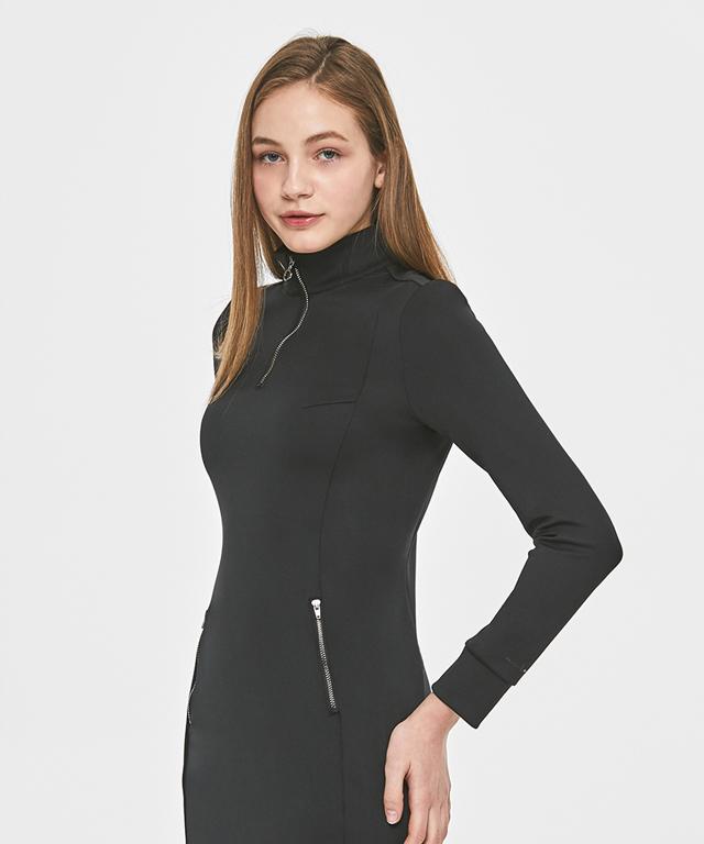 Ami Essential One-Piece dress featuring a slender incision-line design and zipper side pockets, perfect for stylish comfort.