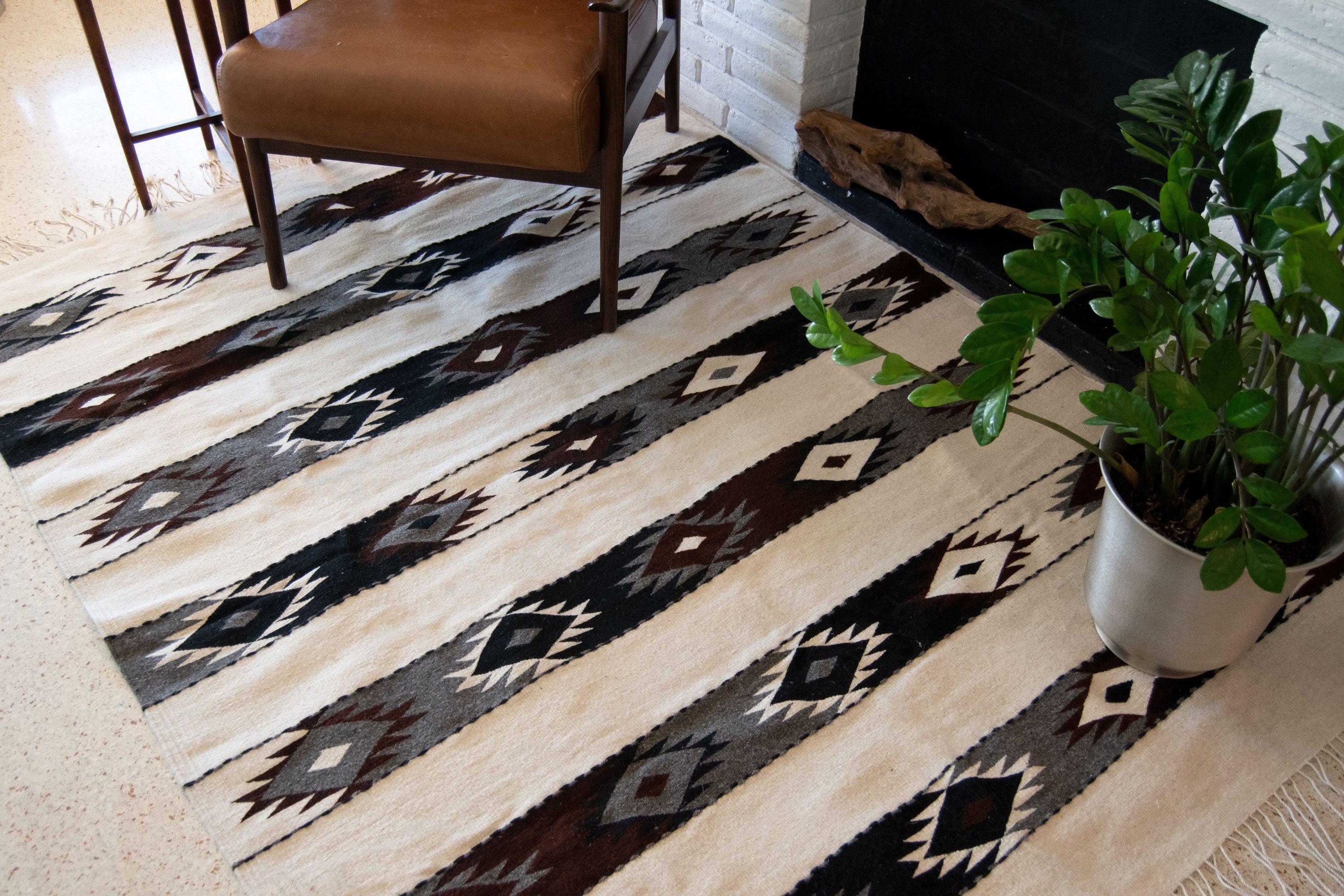 Belegui Diamonds Southwestern Area Rug, 5' x 7', handmade wool rug with geometric patterns from Oaxaca, Mexico.