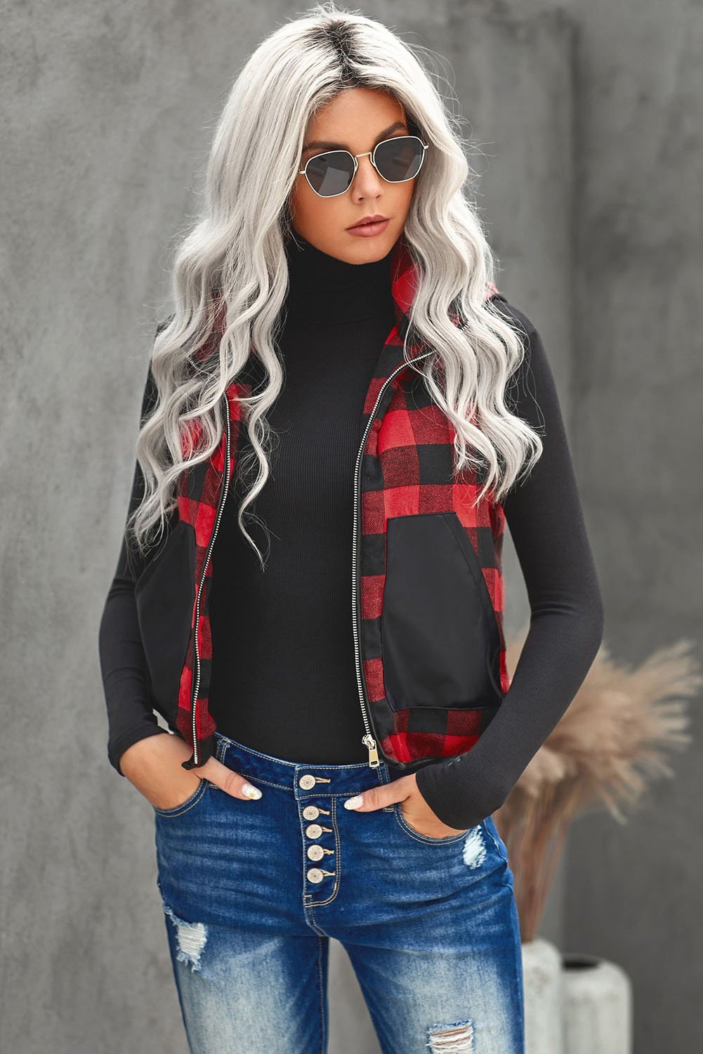 Buffalo Plaid Splicing Pocket Zipper Hooded Vest Coat featuring a classic plaid pattern, full-length zipper, and two side pockets.