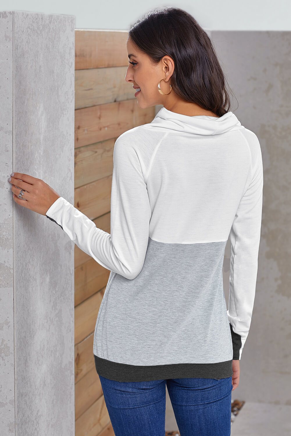 Chic Dual Gray Colorblock Thumbhole Sleeved Sweatshirt featuring a cowl neck and stylish color block design.