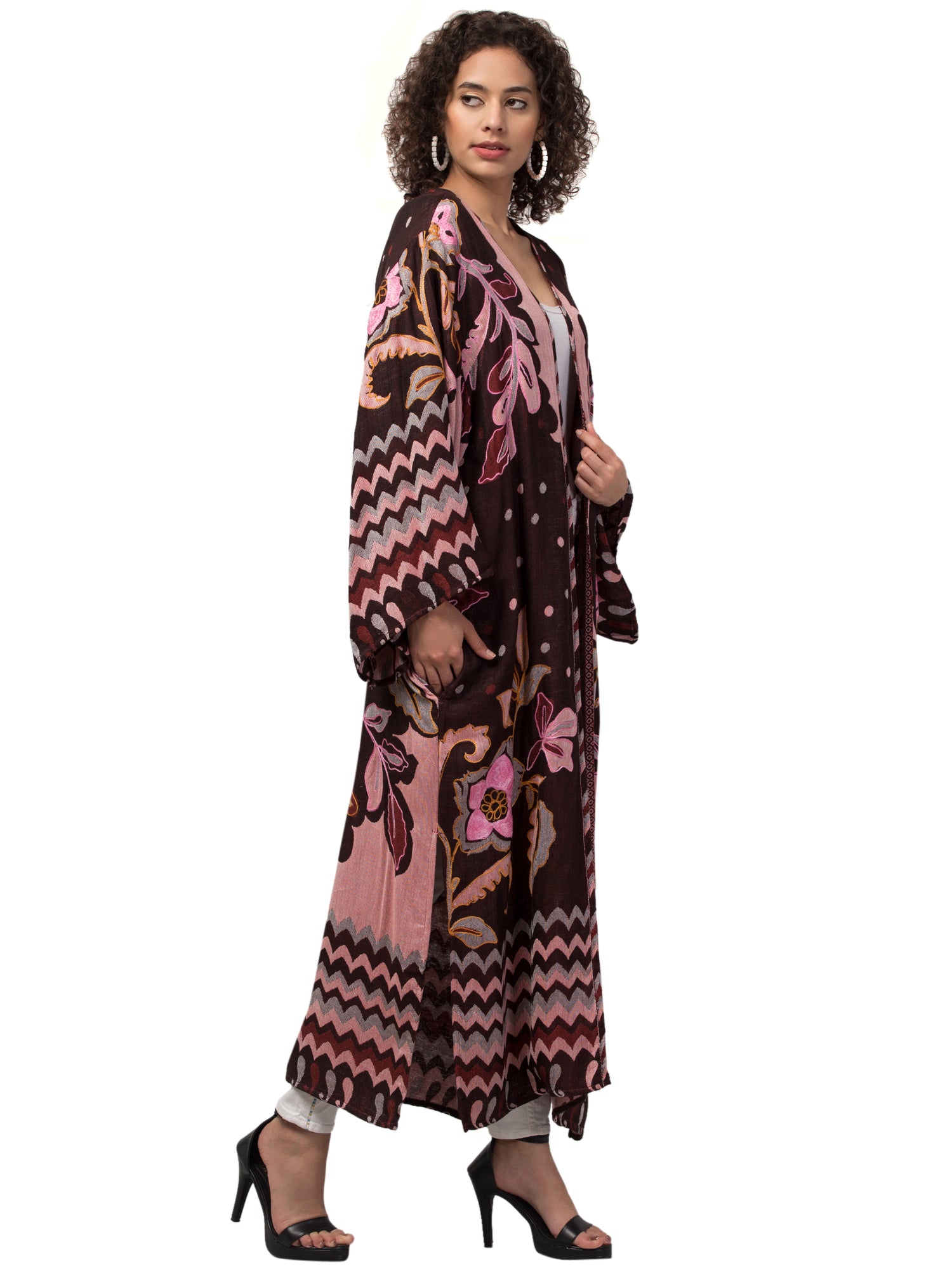 Cider Glam Thick Stitch Kimono Jacket featuring vibrant colors and intricate hand embroidery, showcasing bohemian style and Indian craftsmanship.