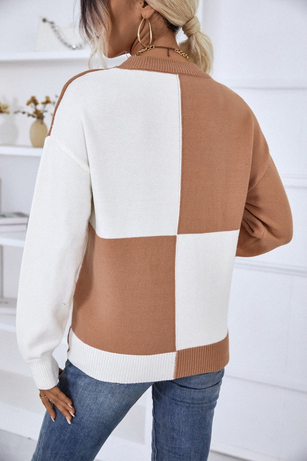 Color Block Ribbed Trim Dropped Shoulder Knit Pullover featuring a trendy design with ribbed details and long sleeves.