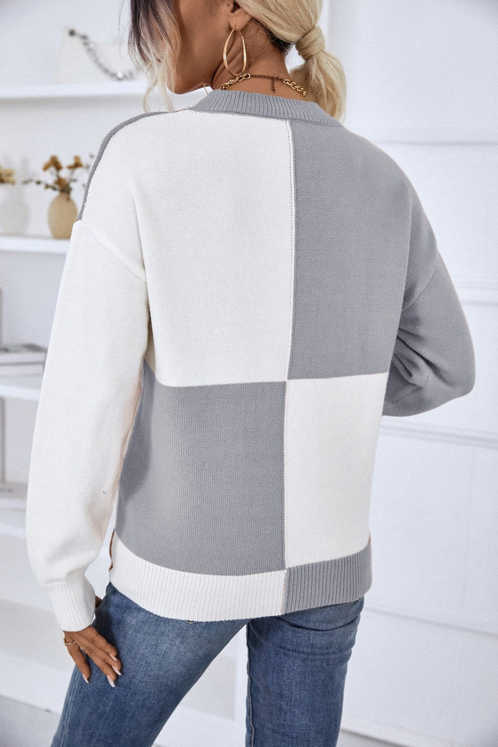 Color Block Ribbed Trim Dropped Shoulder Knit Pullover featuring a trendy design with ribbed details and long sleeves.