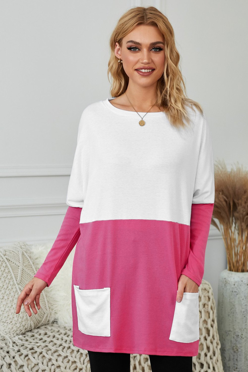 Colorblock Casual Long Sleeve Tunic featuring a trendy patchwork design and two large pockets, perfect for casual wear.