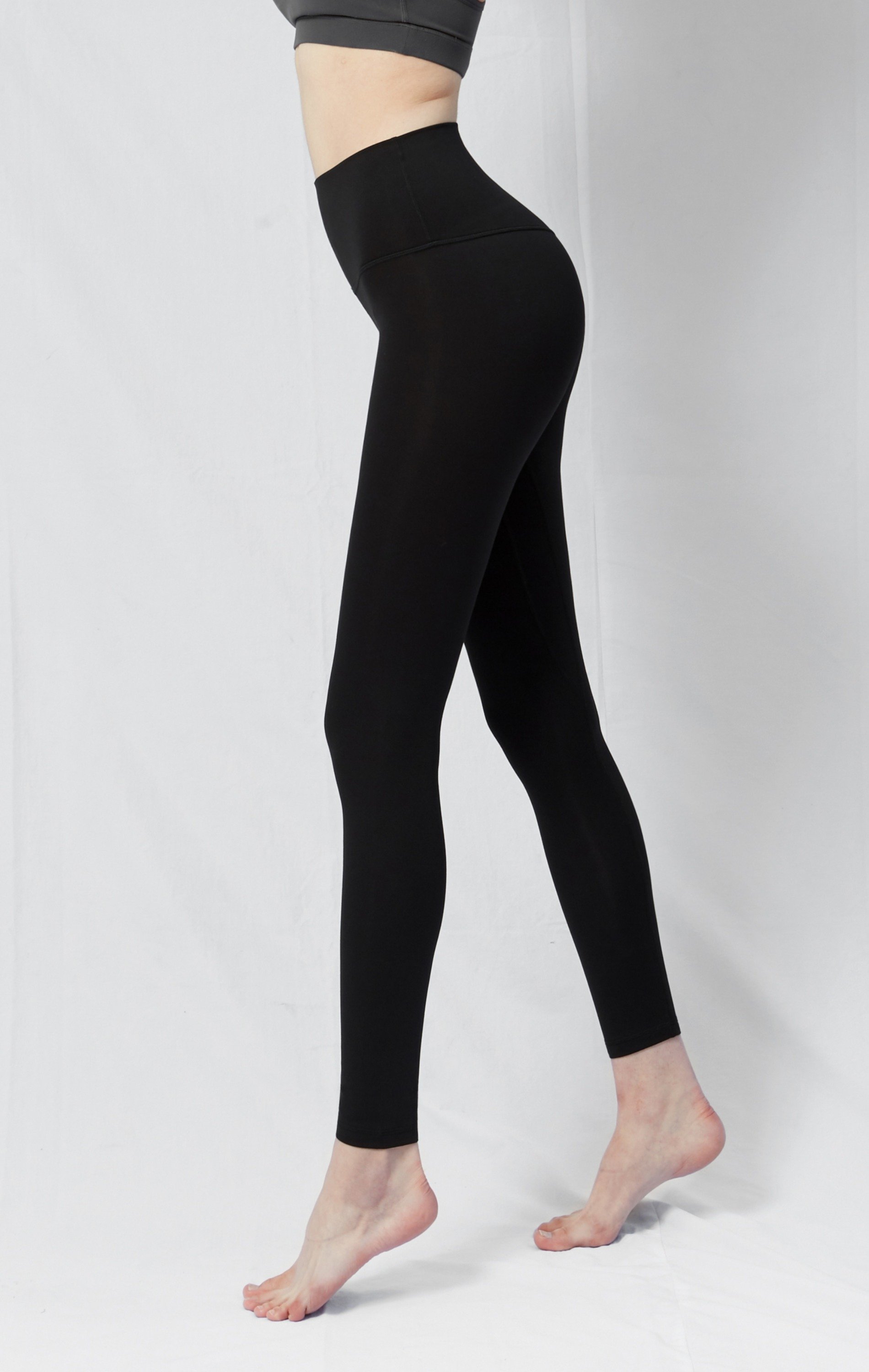 Compass HR Coziplex™ Leggings 26" featuring high rise design and soft fabric, ideal for yoga and lounging.