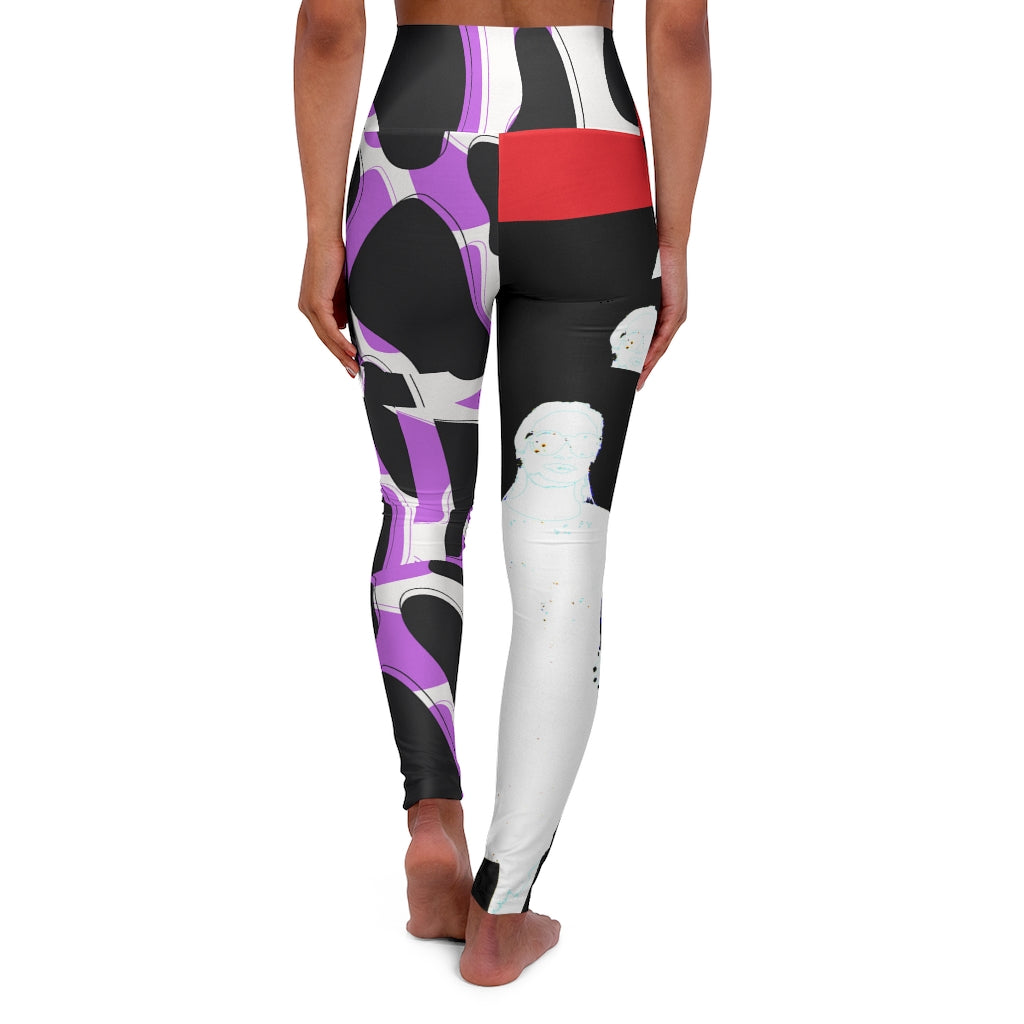 Connected Yoga Legging bythelionbody in a stylish design, featuring a high-waisted fit and color-matched seams, perfect for workouts and casual wear.