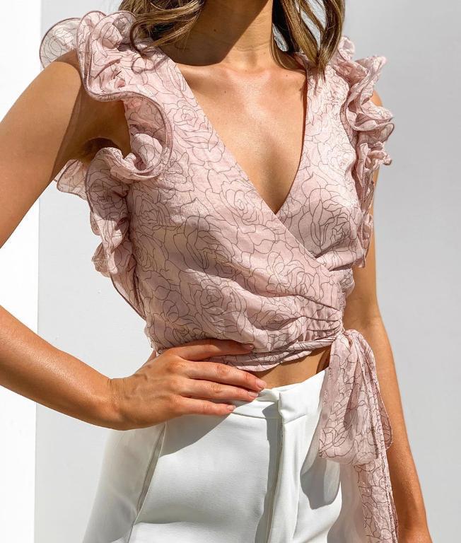 Conmoto chiffon beach summer 2020 ruffles sexy camis in floral pink, showcasing elegant ruffles and lightweight fabric.