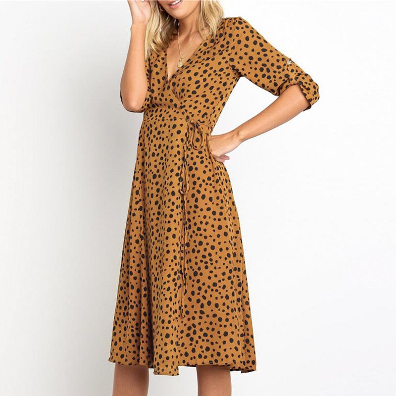 Conmoto winter 2019 elegant long party dress for women, featuring a V-neck, half sleeves, and mid-calf length in a vintage style.