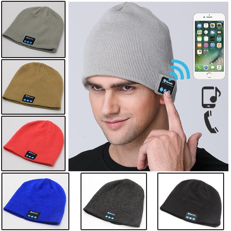 A stylish winter hat with built-in Bluetooth earphones, perfect for cycling and outdoor activities, featuring a soft knit design and ergonomic controls.