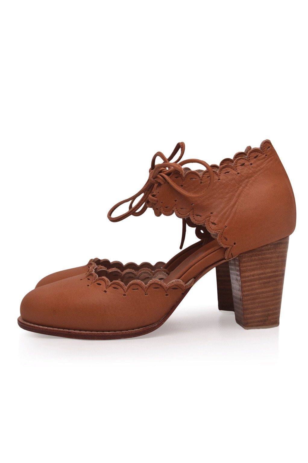 Elegant Dance Queen Heels with scalloped edges and almond toe design, perfect for dancing nights.