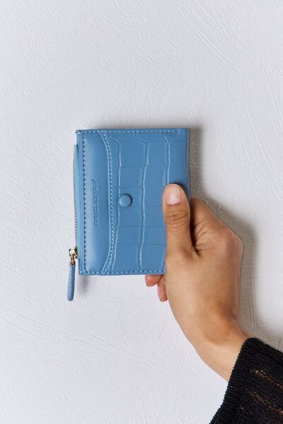 David Jones Texture PU Leather Mini Wallet in stylish design, showcasing its unique texture and compact size.