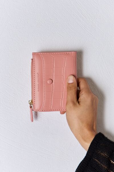 David Jones Texture PU Leather Mini Wallet in stylish design, showcasing its unique texture and compact size.