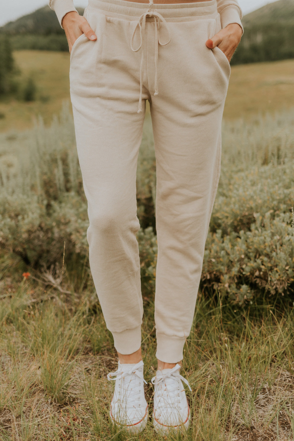 Day Break Joggers 2.0 in Ivory, Blue, and Vintage Black, made from lightweight organic cotton, showcasing a vintage-inspired design.