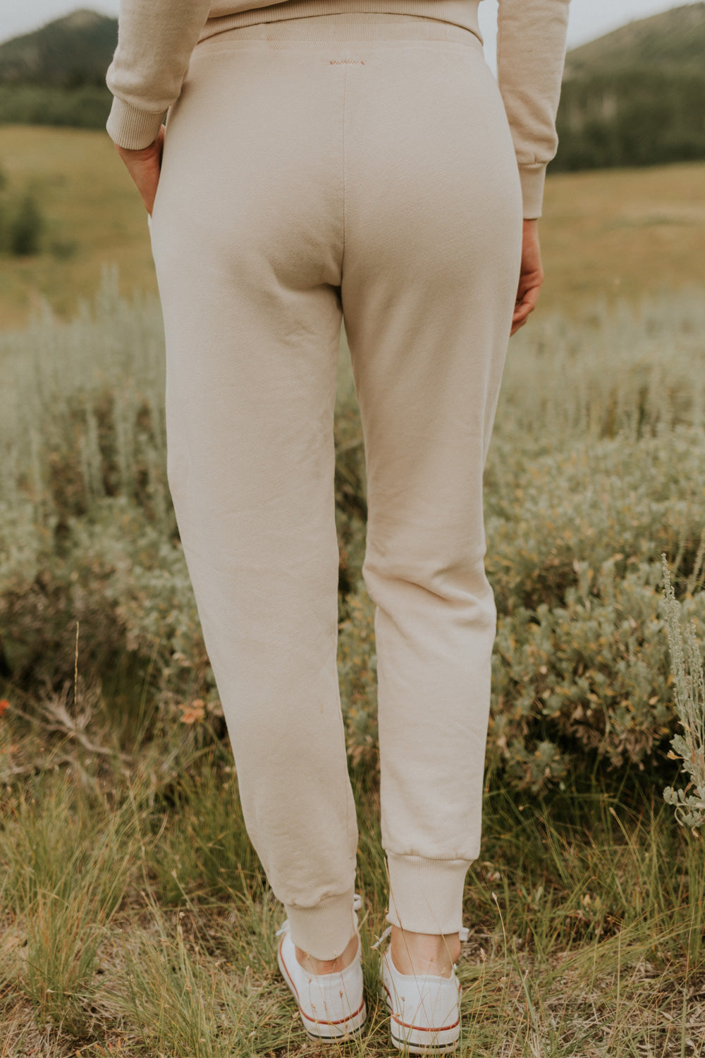 Day Break Joggers 2.0 in Ivory, Blue, and Vintage Black, made from lightweight organic cotton, showcasing a vintage-inspired design.