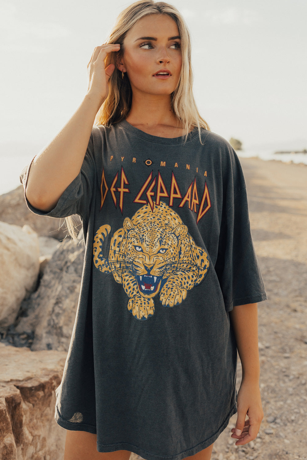 Def Leppard Oversized Band Tee in vintage black, showcasing a relaxed fit and rock band logo.