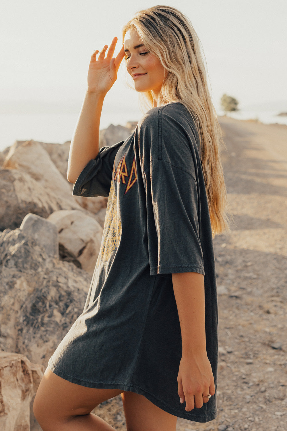 Def Leppard Oversized Band Tee in vintage black, showcasing a relaxed fit and rock band logo.