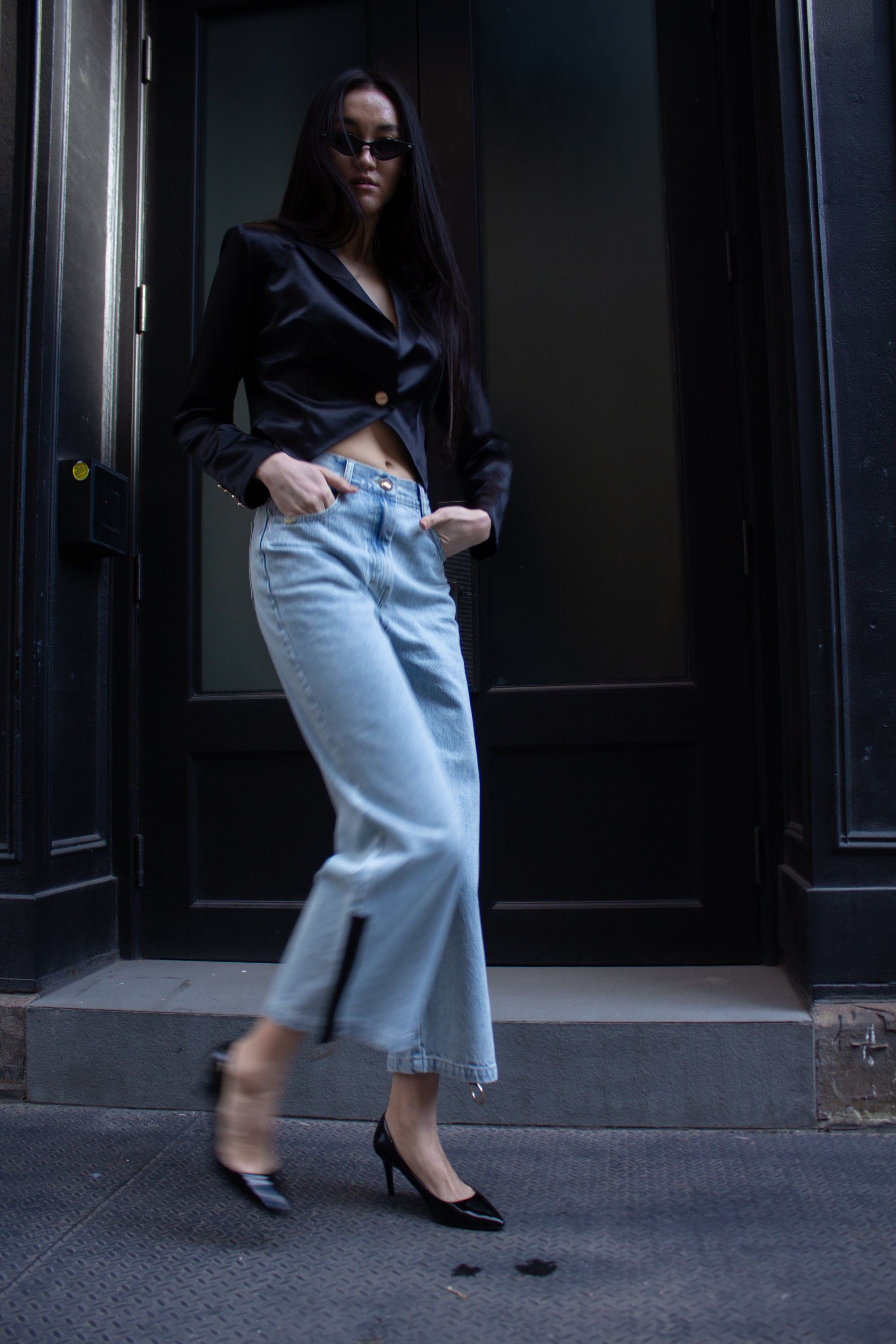 Demi Straight Cut Jeans displayed on a mannequin, showcasing the straight cut and 100% cotton fabric.