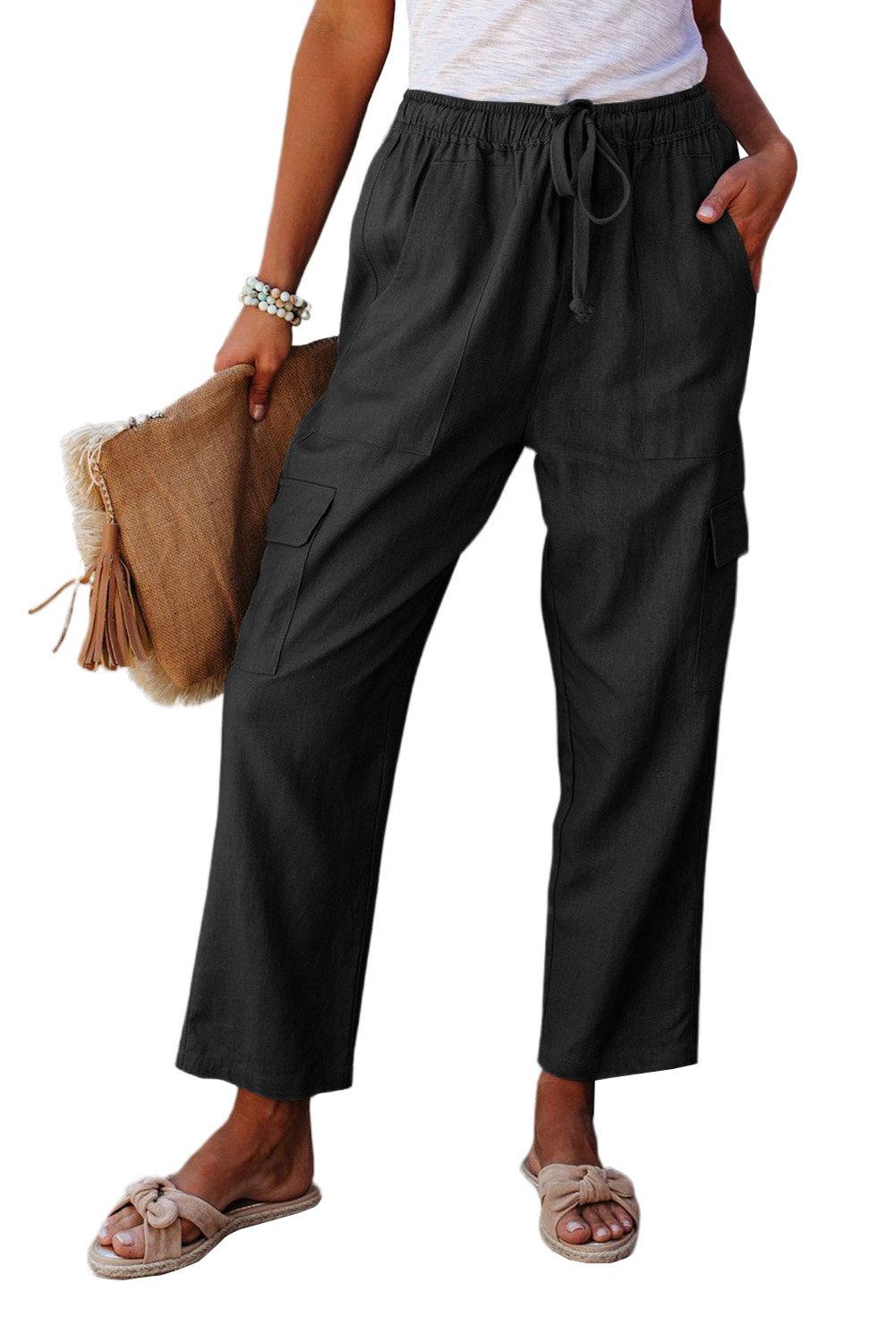 Driven Linen Blend Pocketed Cargo Pants showcasing a relaxed fit, elastic drawstring waistband, and casual cargo pockets in a stylish design.