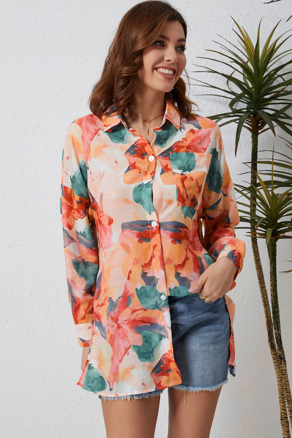 A stylish floral print loose shirt featuring a chic vintage design, perfect for casual and formal occasions.