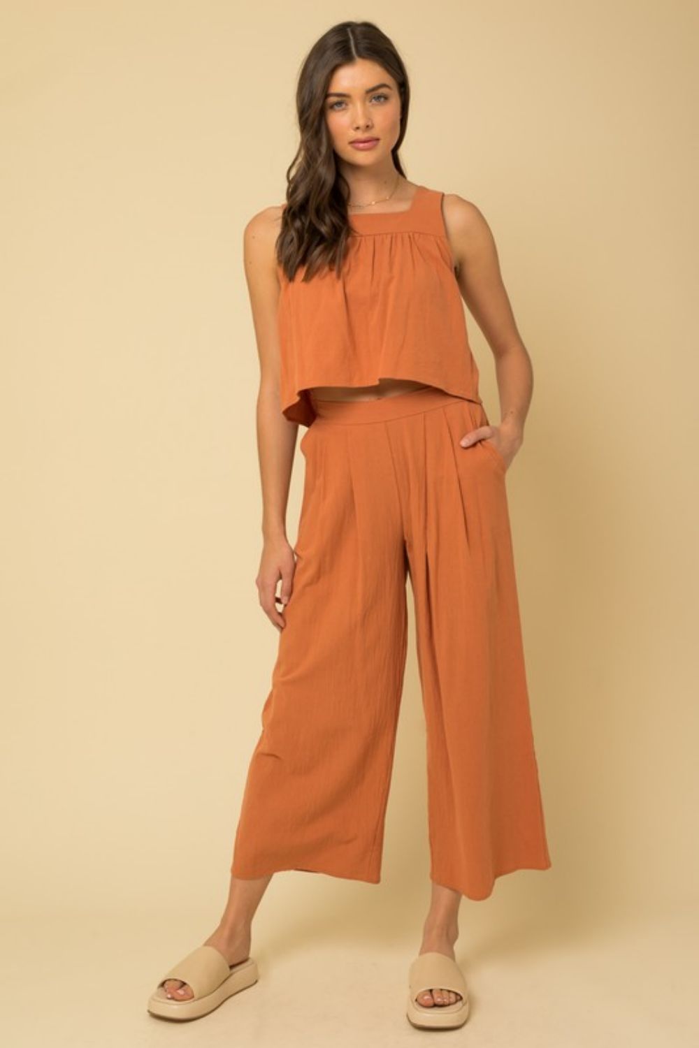 Gilli Tie Back Square Neck Crop Tank in solid color, showcasing the square neckline and tie-back design.