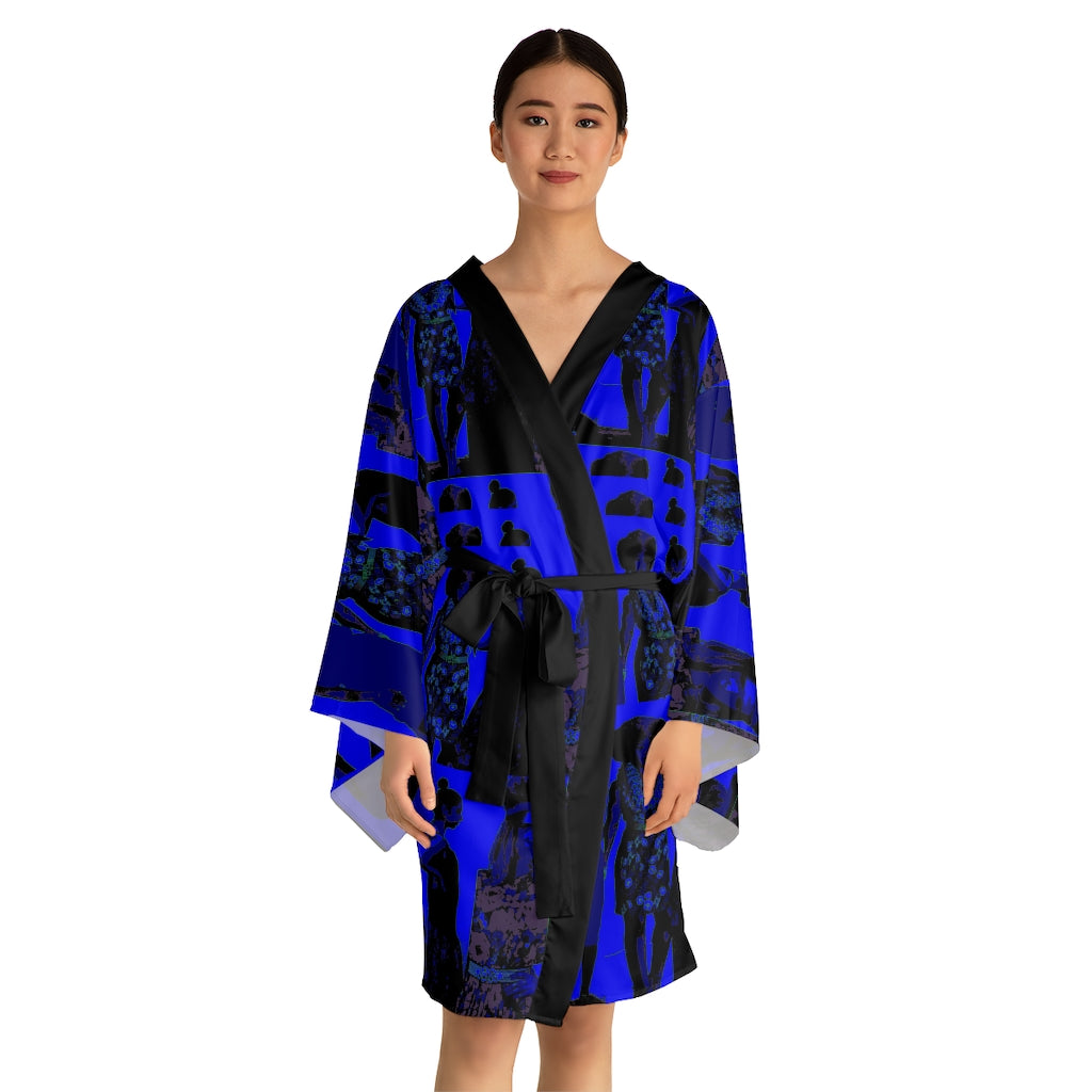 GRAPHIC DEA Long Sleeve Kimono Robe featuring flowing bell sleeves and a stylish mid-length design in soft polyester fabric.