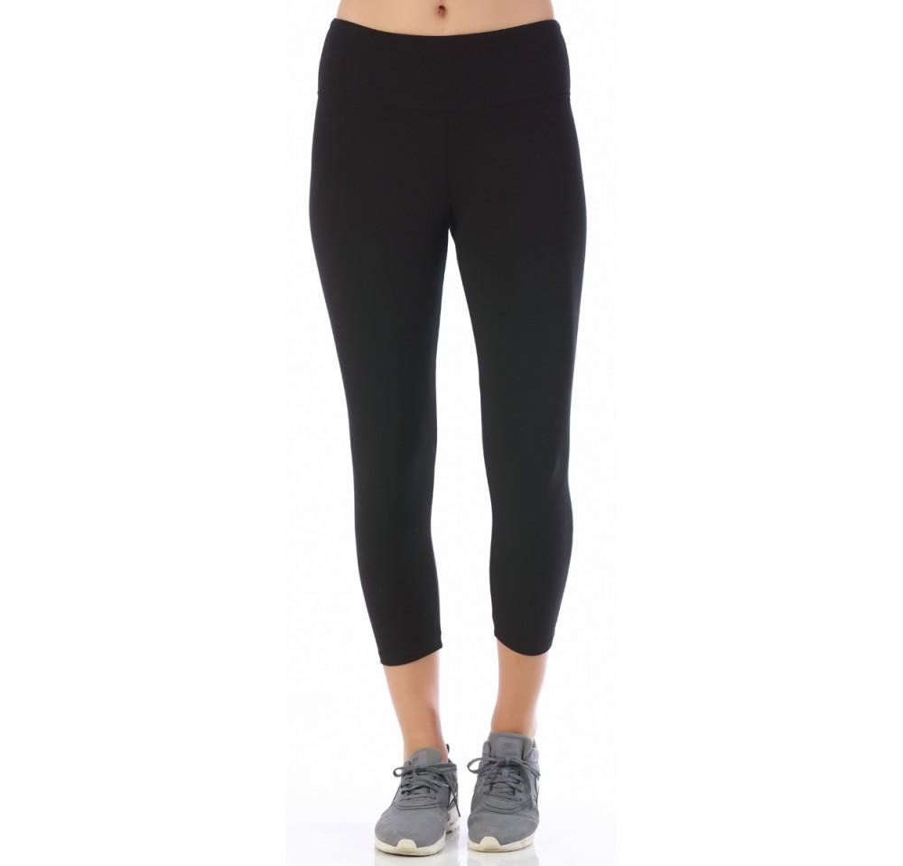 InstantFigure Activewear Cotton Lycra Casual Crop Pant in a stylish design, showcasing the above-the-ankle cut and comfortable fabric blend.