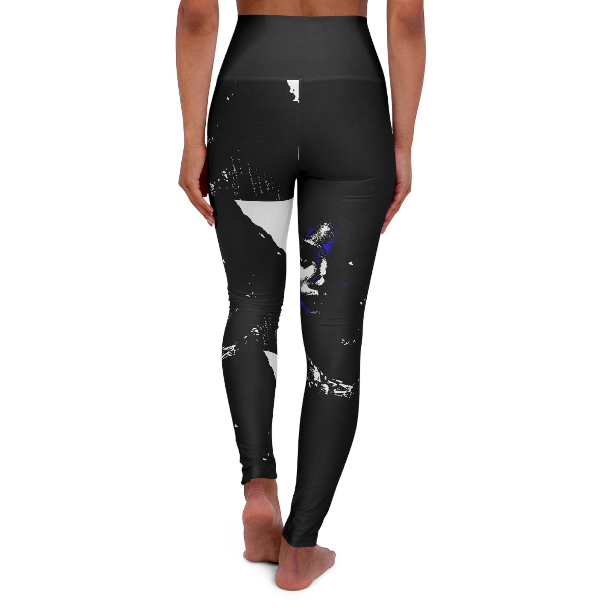 High-waisted IV Graphique Leggings in a sleek skinny fit, featuring color-matched seams and a double layer waistband.