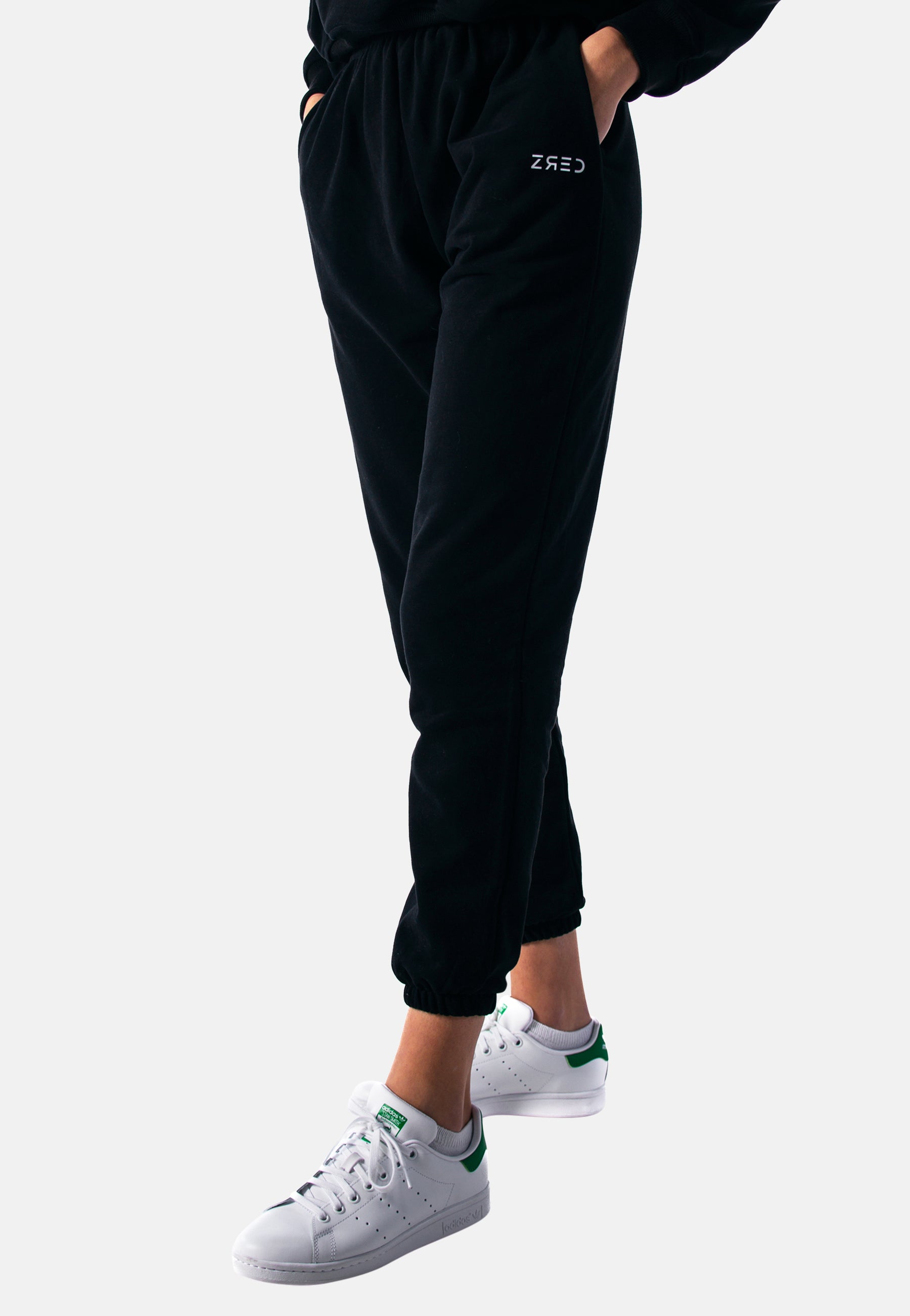 Black Jogger Static for women, showcasing a stylish and comfortable design, made from soft rayon and polyester blend.