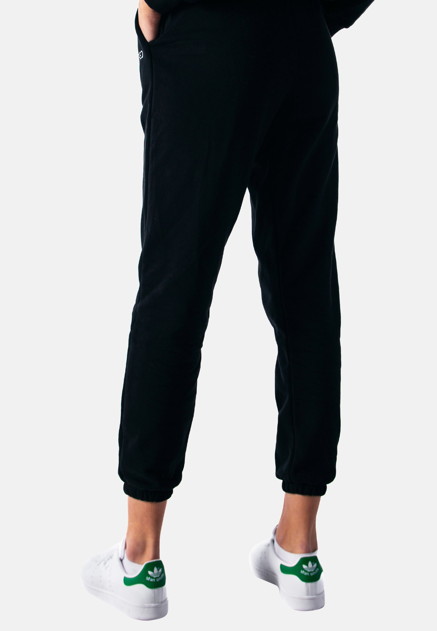 Black Jogger Static for women, showcasing a stylish and comfortable design, made from soft rayon and polyester blend.