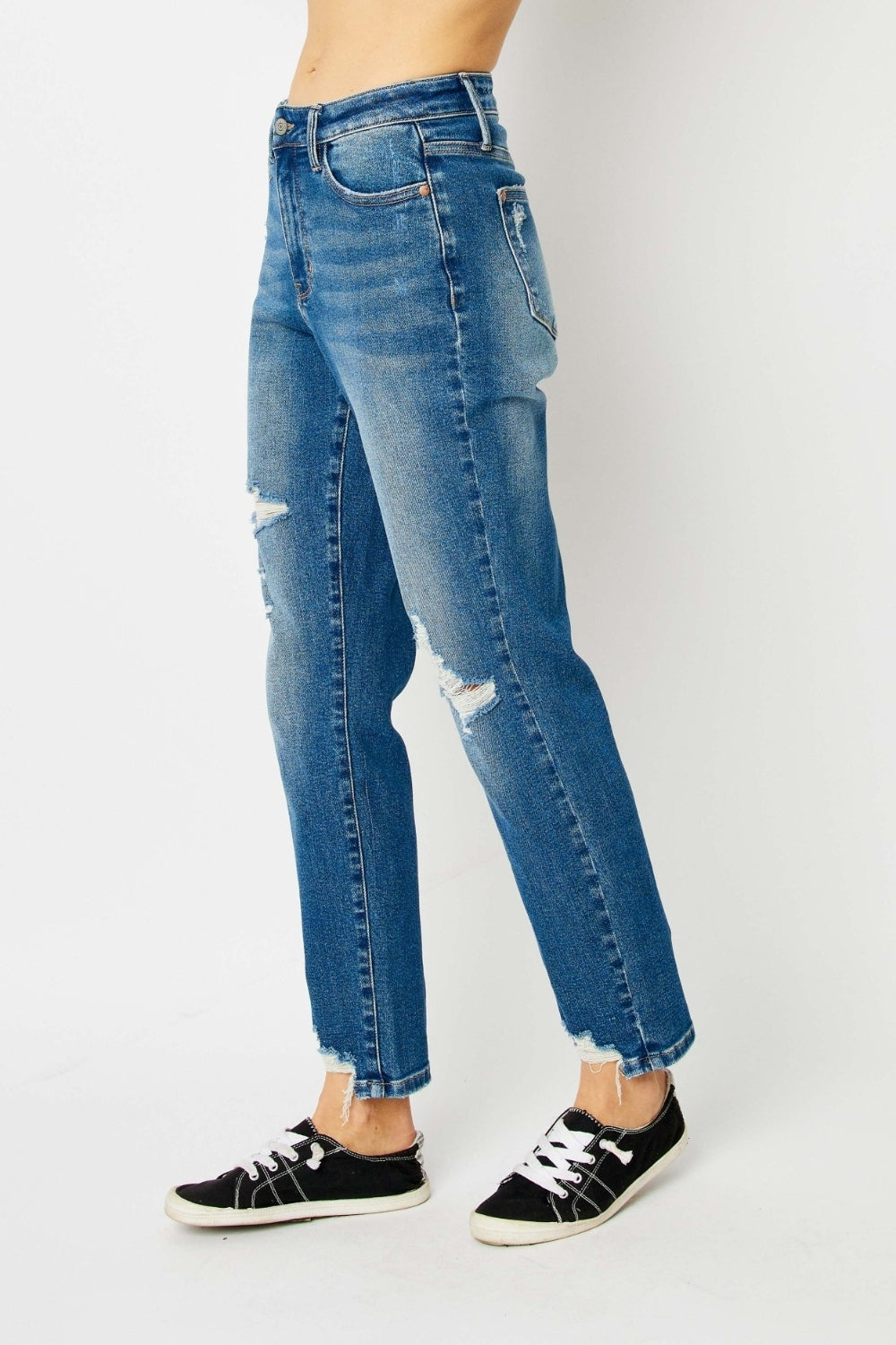 Judy Blue Full Size Queen Of Hearts Coin Pocket BF Jeans featuring a trendy distressed design and comfortable boyfriend fit.