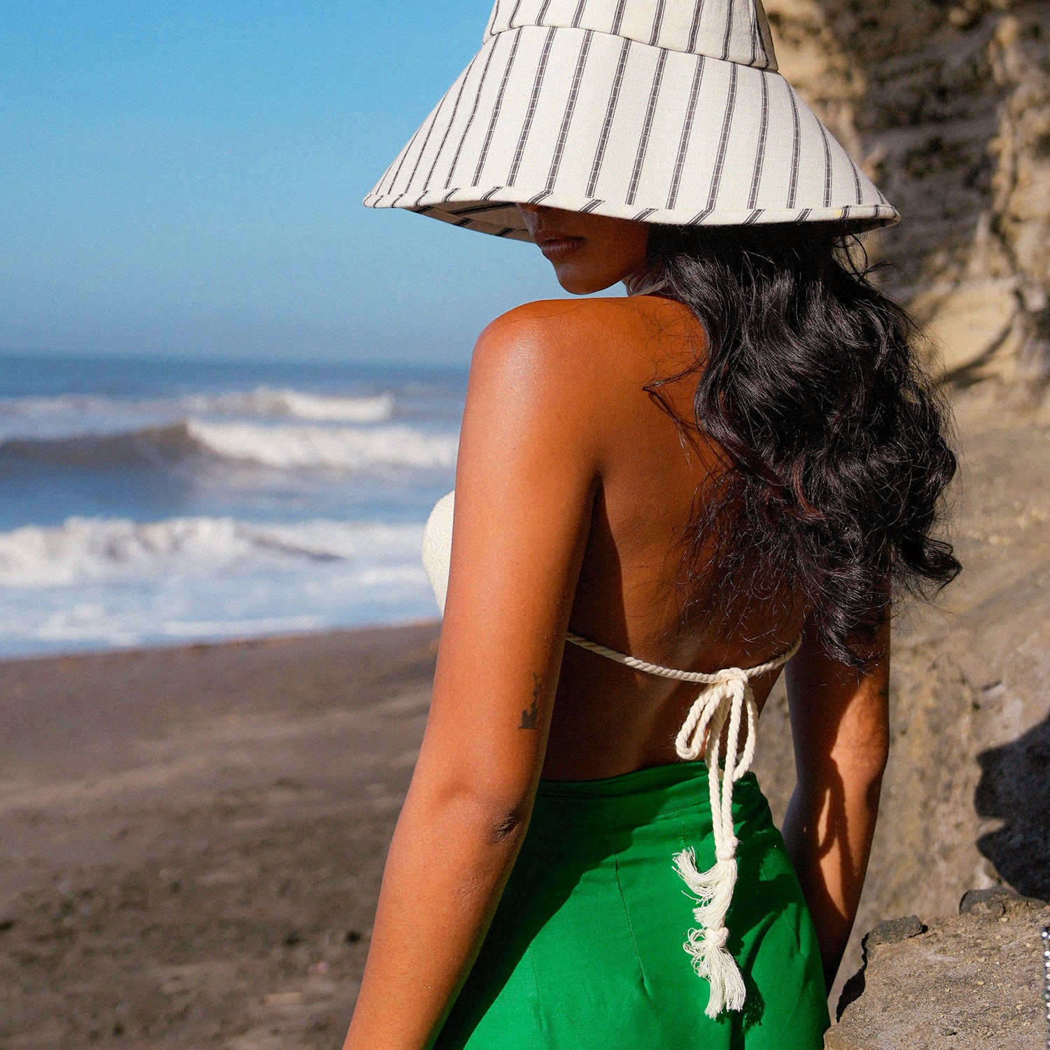 LEIA Cotton Rope Bikini Top in Off-white, showcasing natural cotton ropes and elegant design.