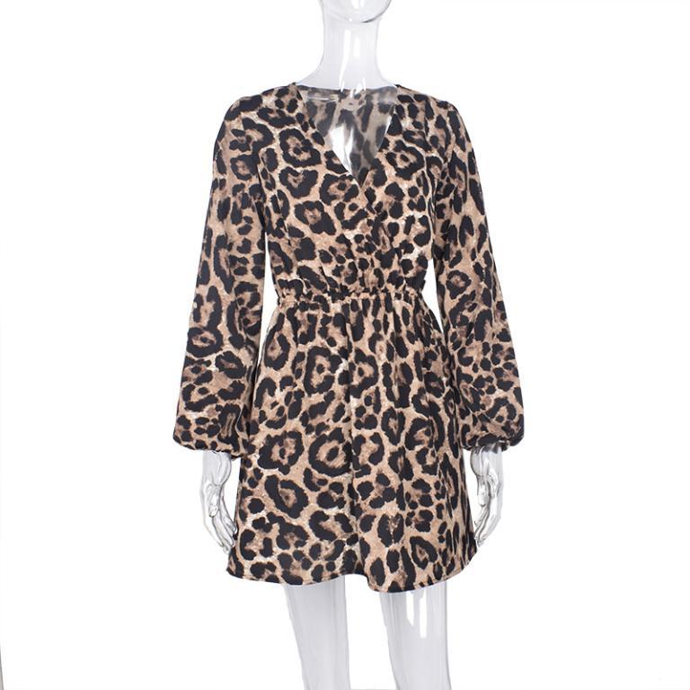 A stylish leopard print off shoulder dress featuring a V-neckline and lantern sleeves, perfect for autumn outings.