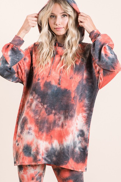 Liliana Hooded Tie Dye Yoga Set featuring a stylish hooded top and matching bottoms in a vibrant tie-dye pattern.