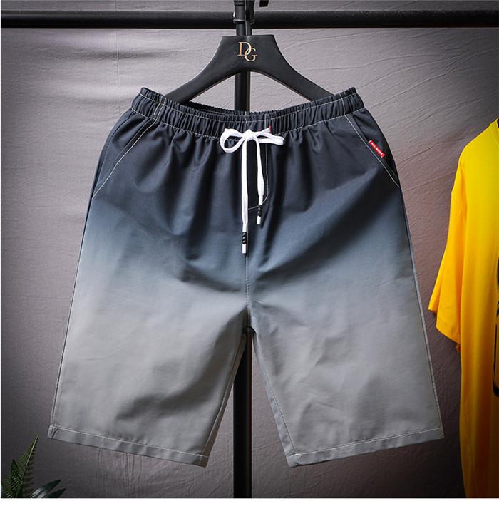 Men's Tooling Shorts in gradient color, knee-length design, perfect for summer casual wear.