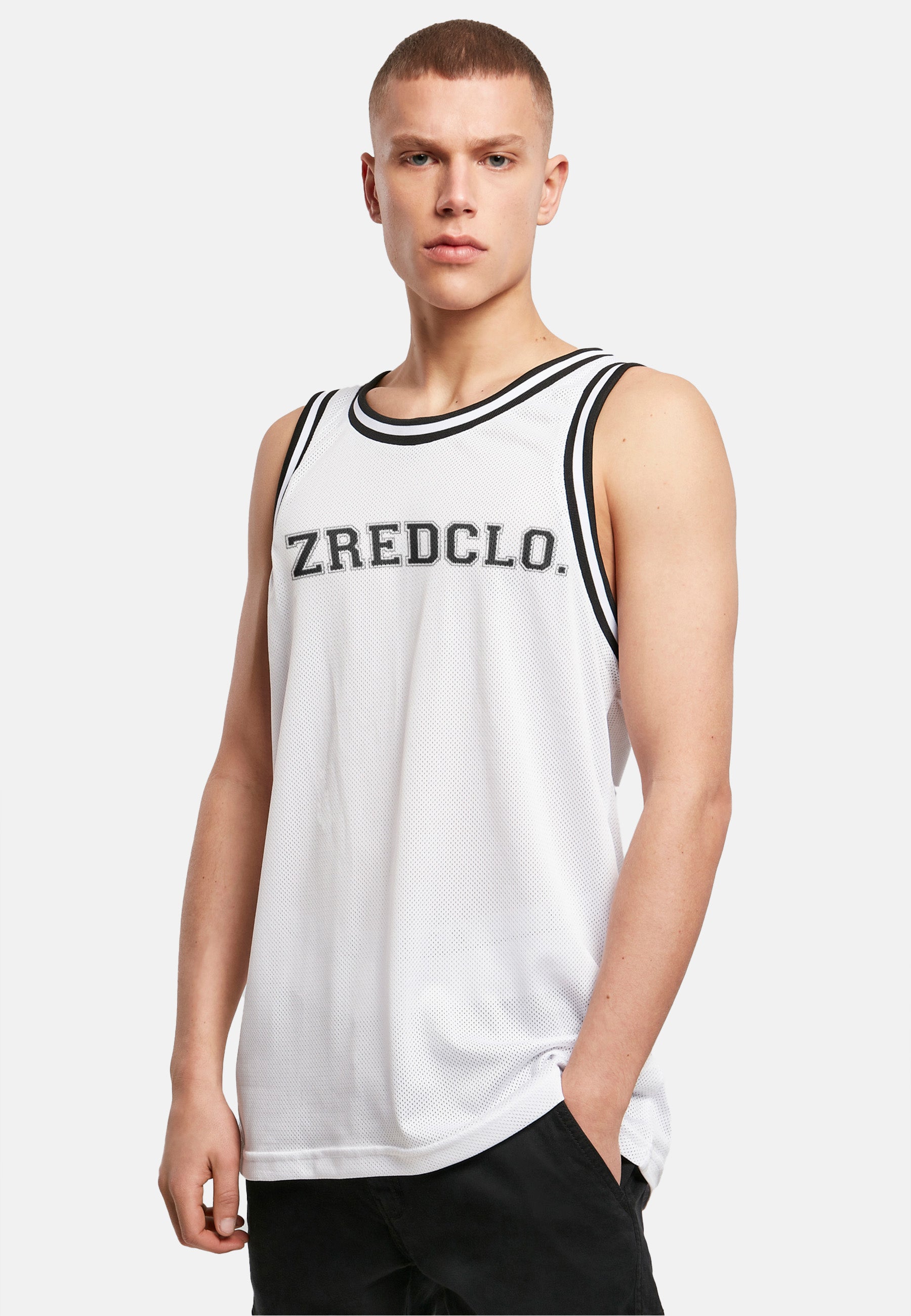 Weißes Mesh Tanktop für Herren mit ärmellosem Schnitt und ZREDCLO. Print, ideal für Training und Freizeit.