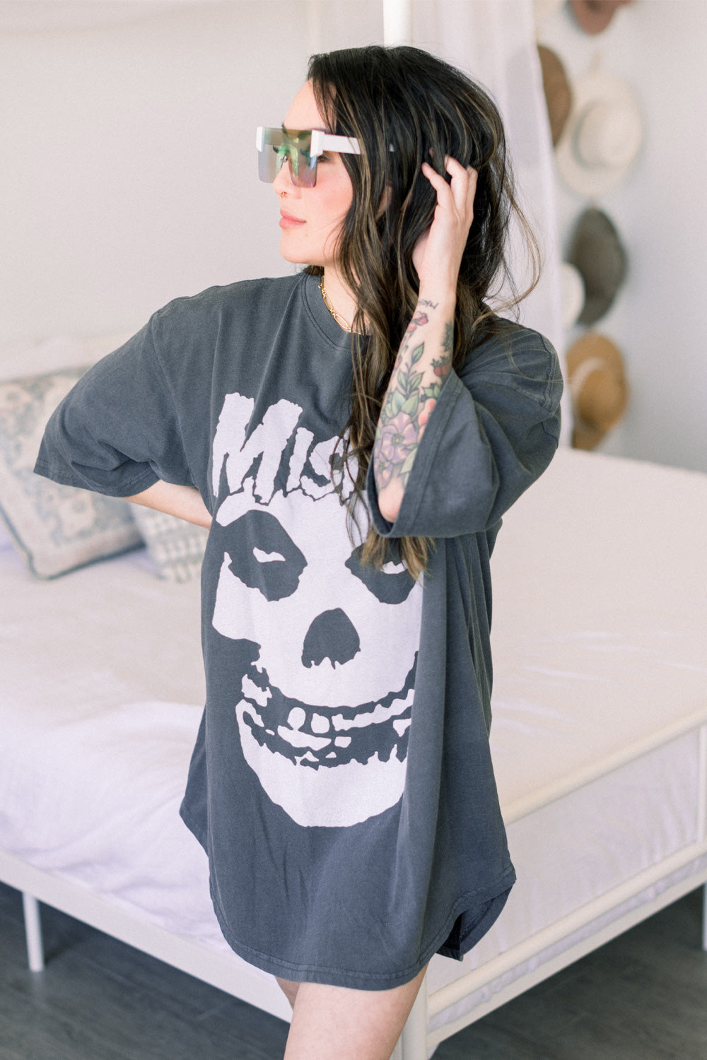 A stylish Misfits Oversized Rocker Tee in vintage black, showcasing its relaxed fit and edgy design.