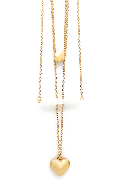 Elegant gold necklace featuring a heart-shaped pendant, crafted from stainless steel.