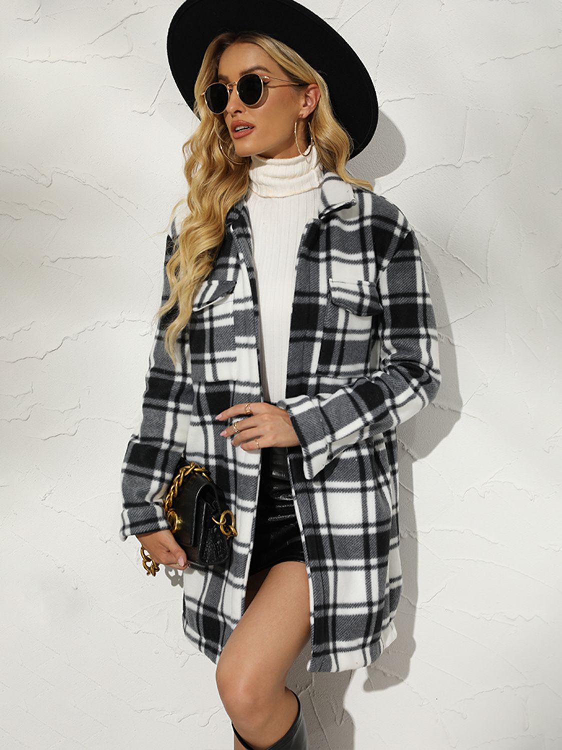 A stylish plaid collared longline coat featuring a chic design, long sleeves, and practical pockets, perfect for any occasion.