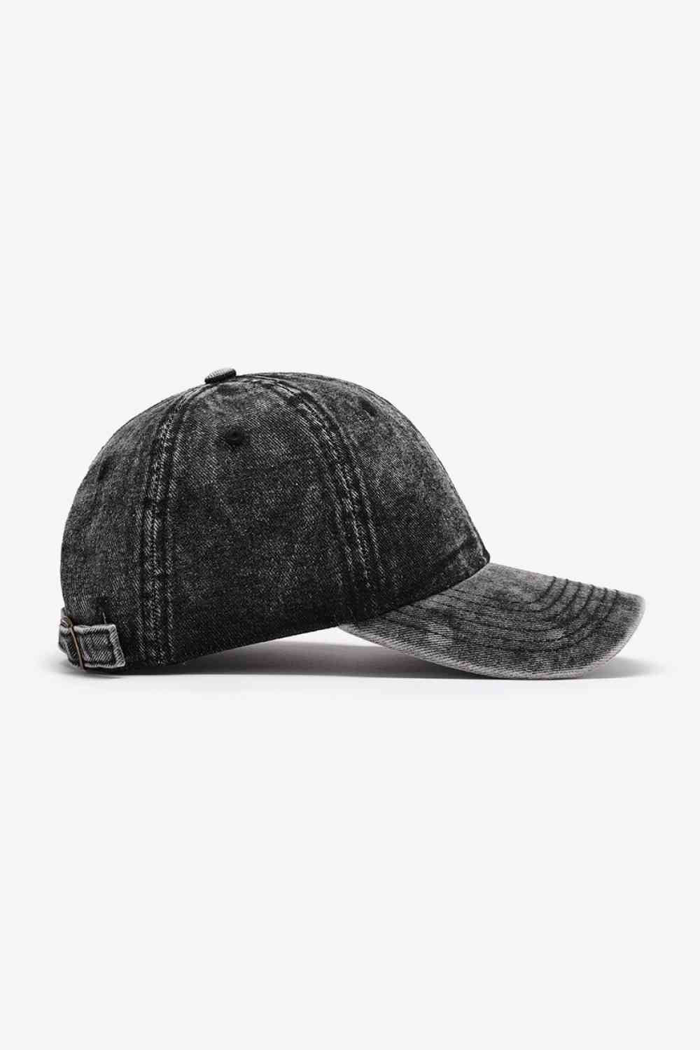 Plain adjustable baseball cap made of 100% cotton, featuring a solid pattern and adjustable strap for a comfortable fit.