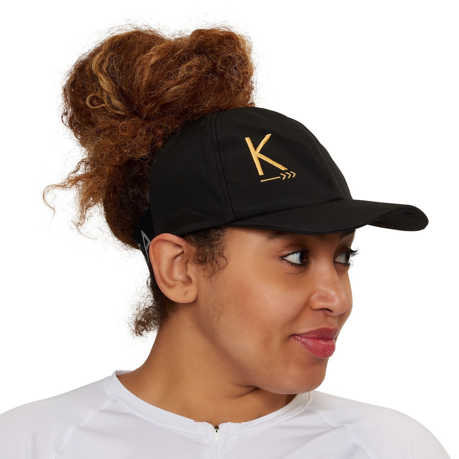 A stylish ponytail cap designed for women, featuring a comfortable fit and space for a ponytail, perfect for casual outings and sports.