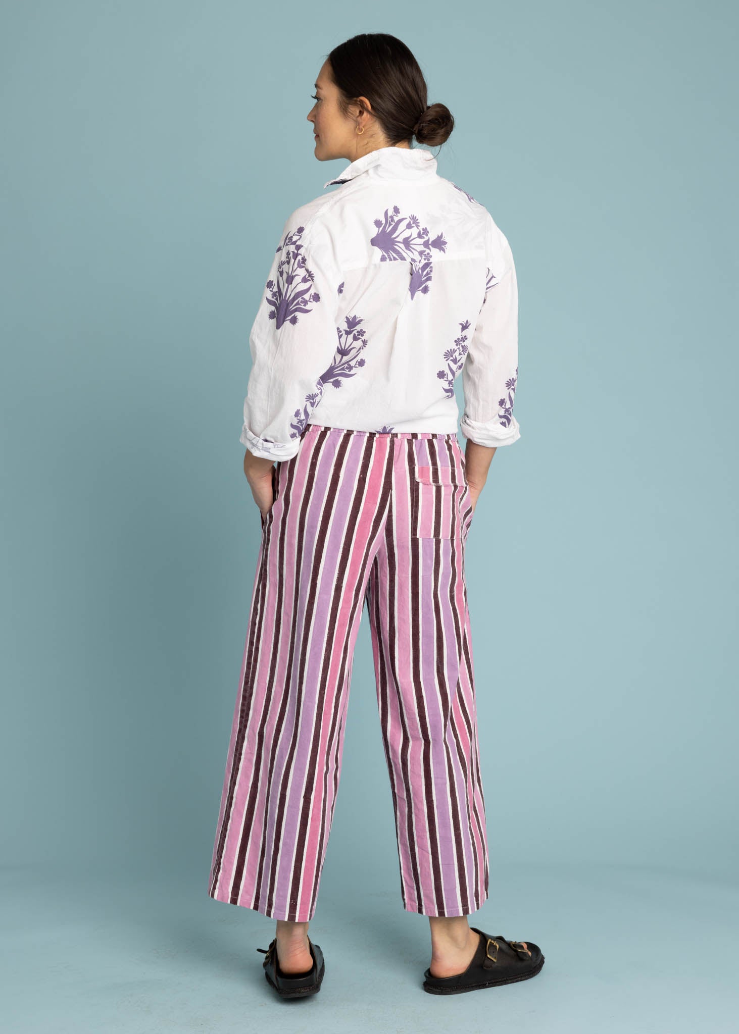 Shore Pant in Wallpaper Stripe Dahlia featuring a modern cropped length and relaxed fit, made from organic cotton.