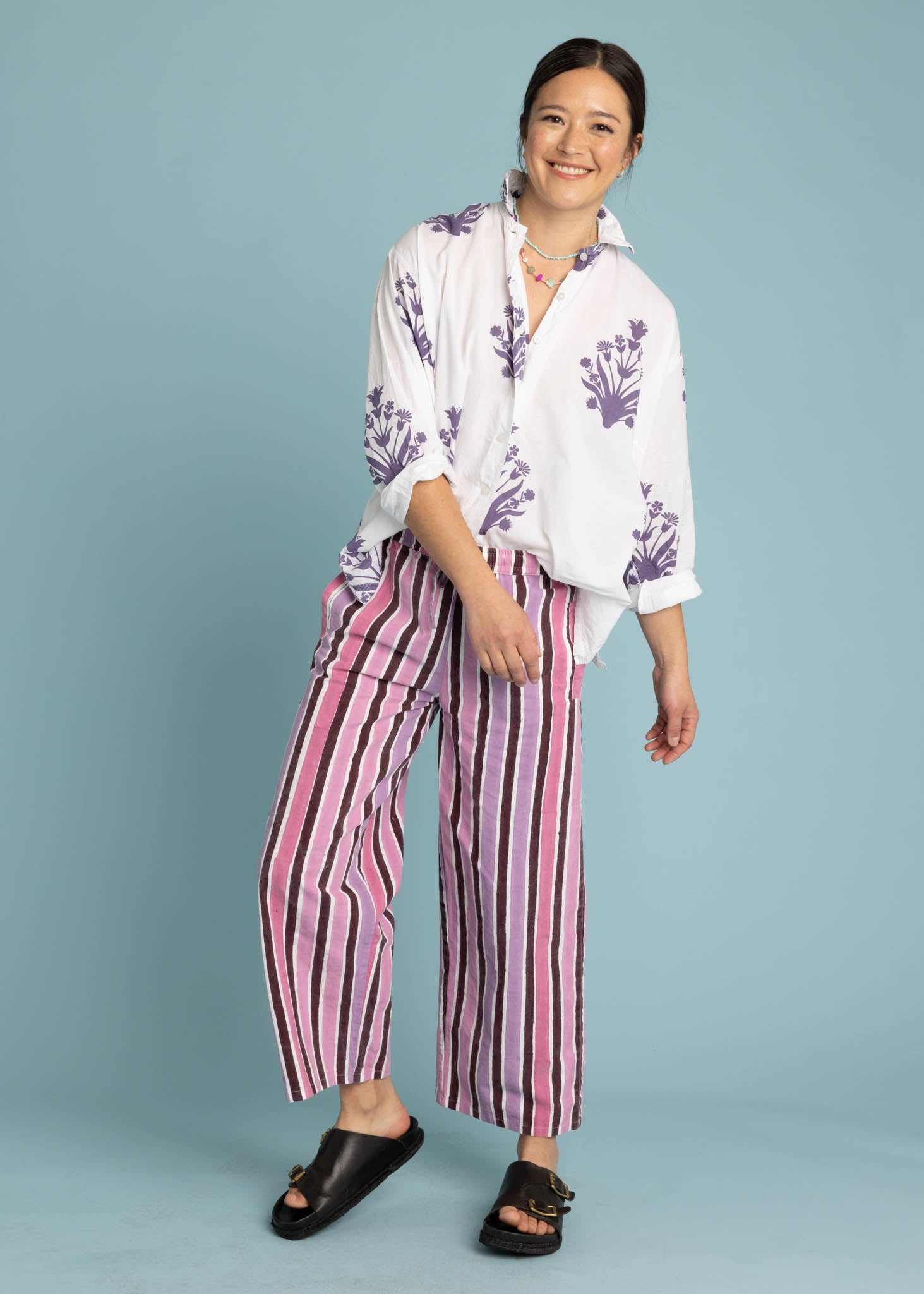 Shore Pant in Wallpaper Stripe Dahlia featuring a modern cropped length and relaxed fit, made from organic cotton.