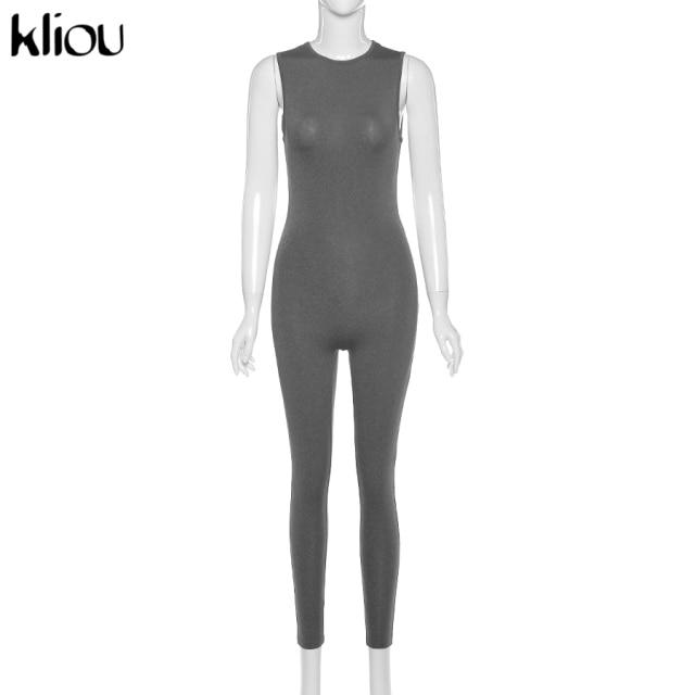 Kliou sleeveless activewear skinny outfit featuring ankle-length pants and a solid pattern, designed for women aged 18-35.