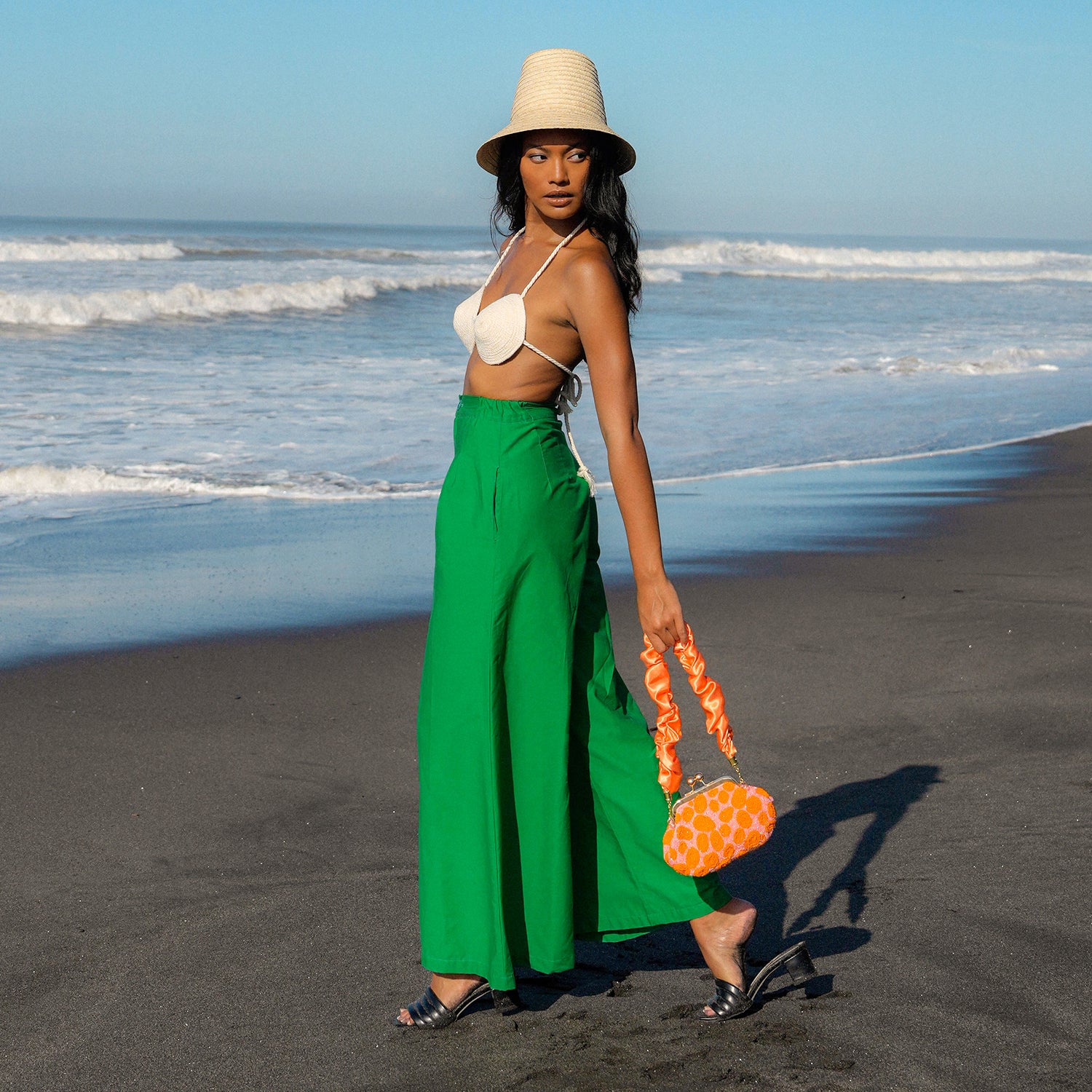 TAYLOR Wide-leg Palazzo Pants in vibrant Kelly Green, showcasing a high-rise waist and wide-leg silhouette, perfect for summer styling.