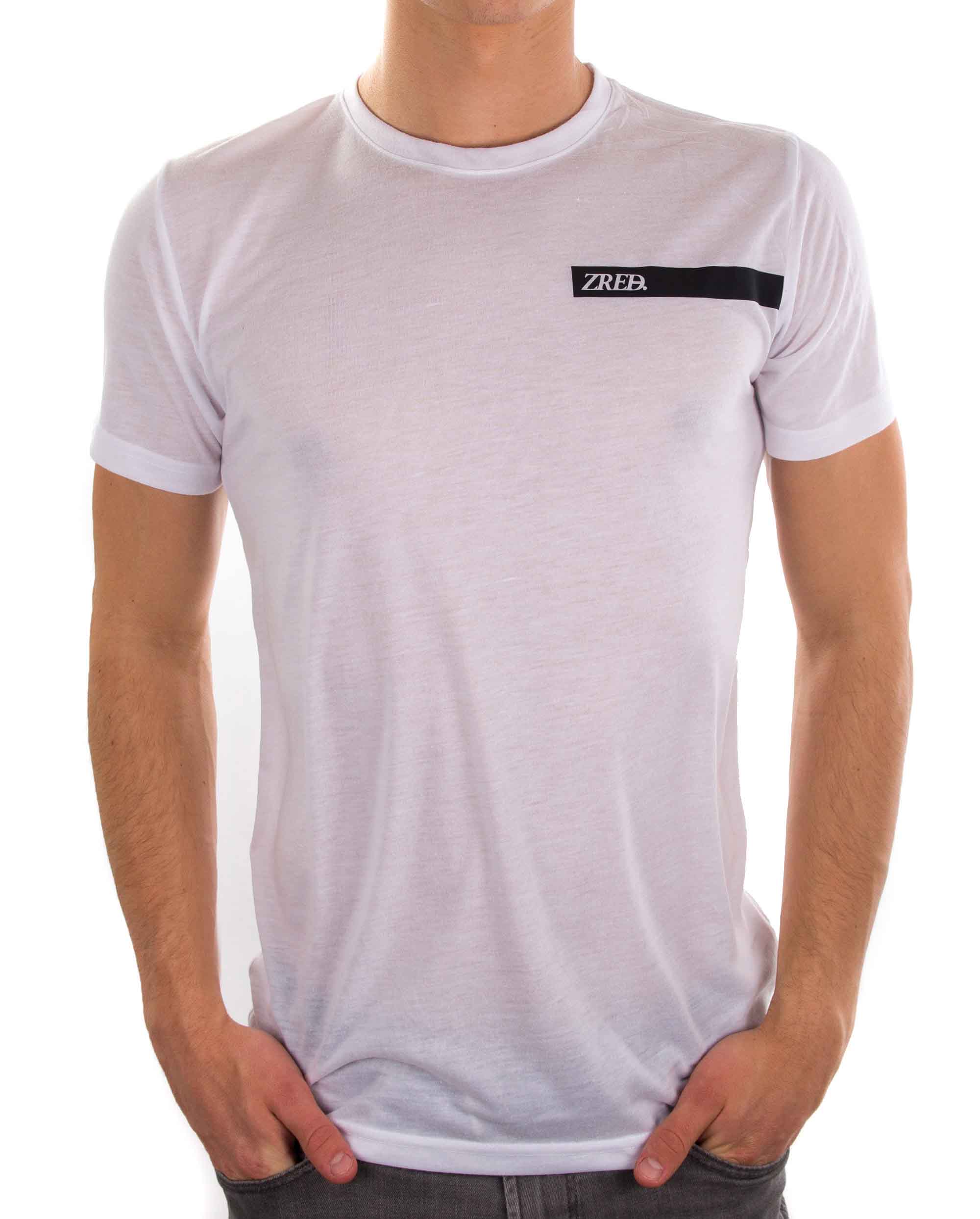 Stylischer weißer Tee stripedout für Herren, ideal für Freizeit und Sport, aus 100% Polyester gefertigt.